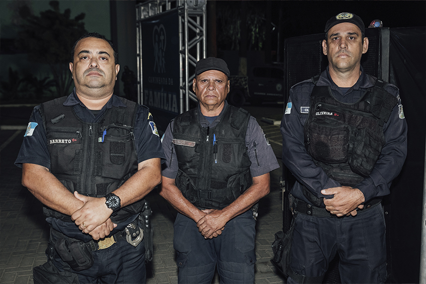 GUARDA CAMINHADA FAMÍLIA