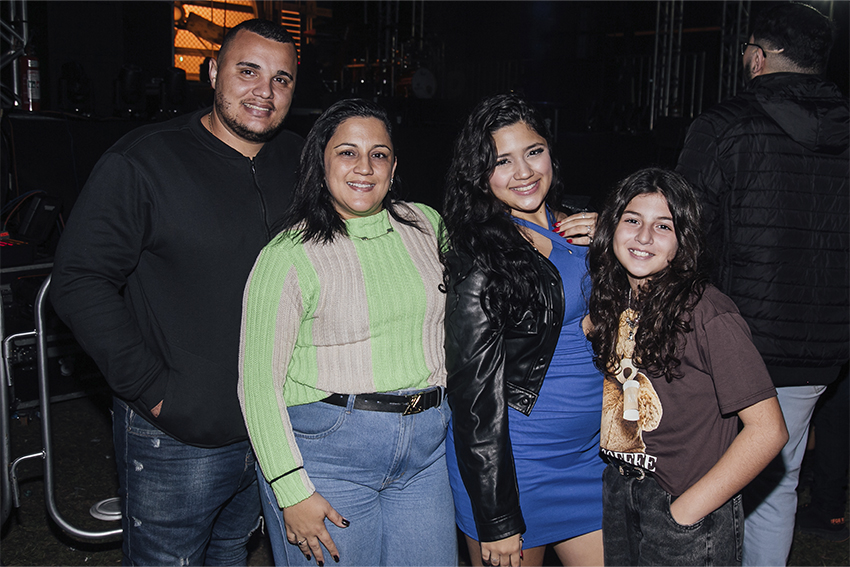 PERSONAGEM SHOW DOMINGO