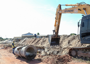 Obras de drenagem em Santa Clara avançam e Rodovia Donato Barros de Menezes será interditada parcialmente nesta segunda (20)