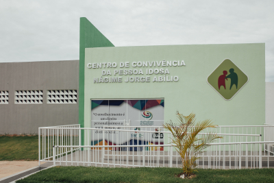 Centro de Referência do Idoso tem massoterapia como nova especialidade