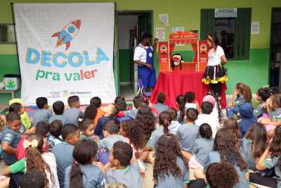 Projeto &quot;Decola Pra Valer&quot; na Escola Municipal Domingos Santos